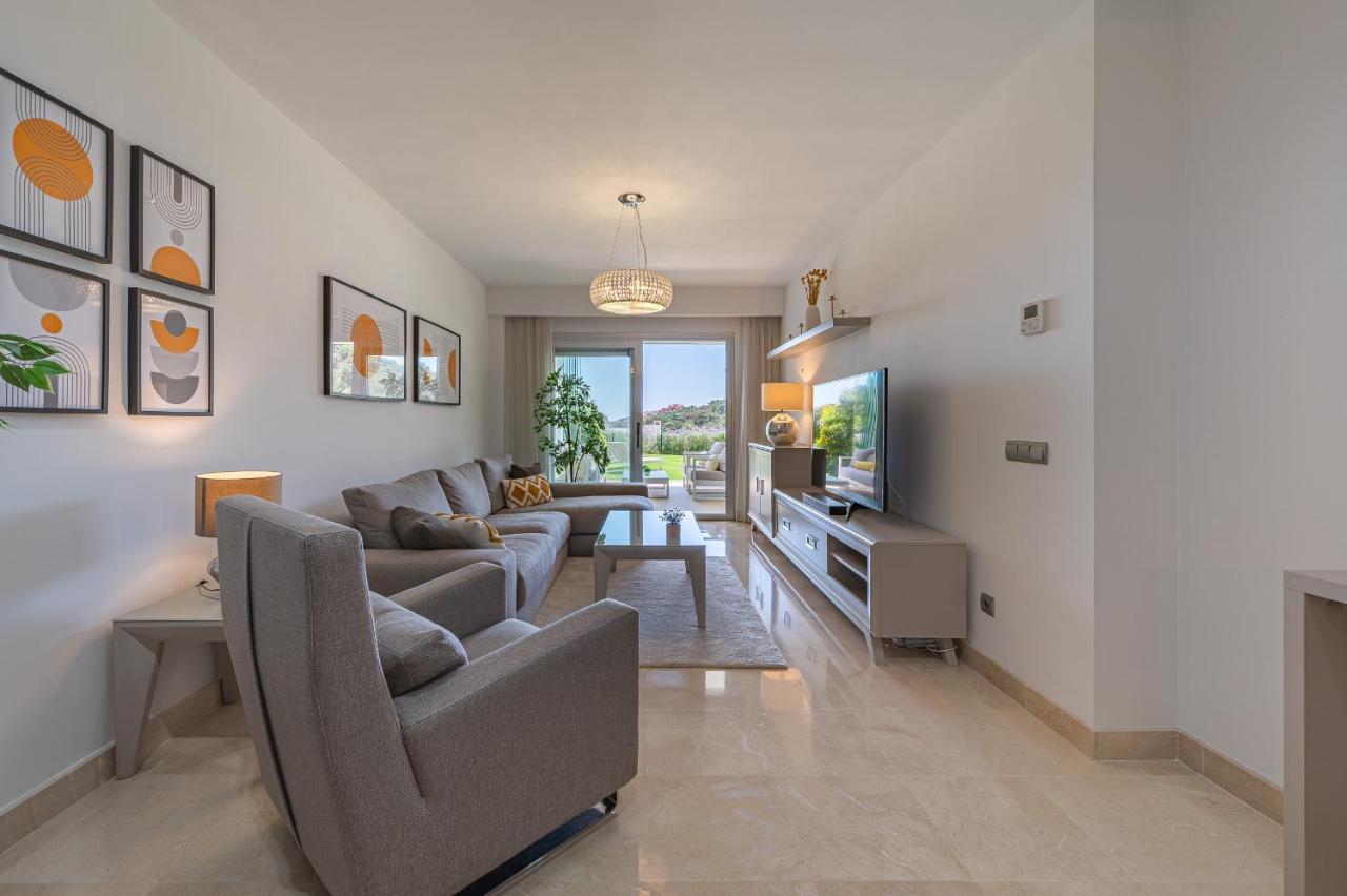 Garten Appartment In La Floresta - La Mairena Ojén Eksteriør billede