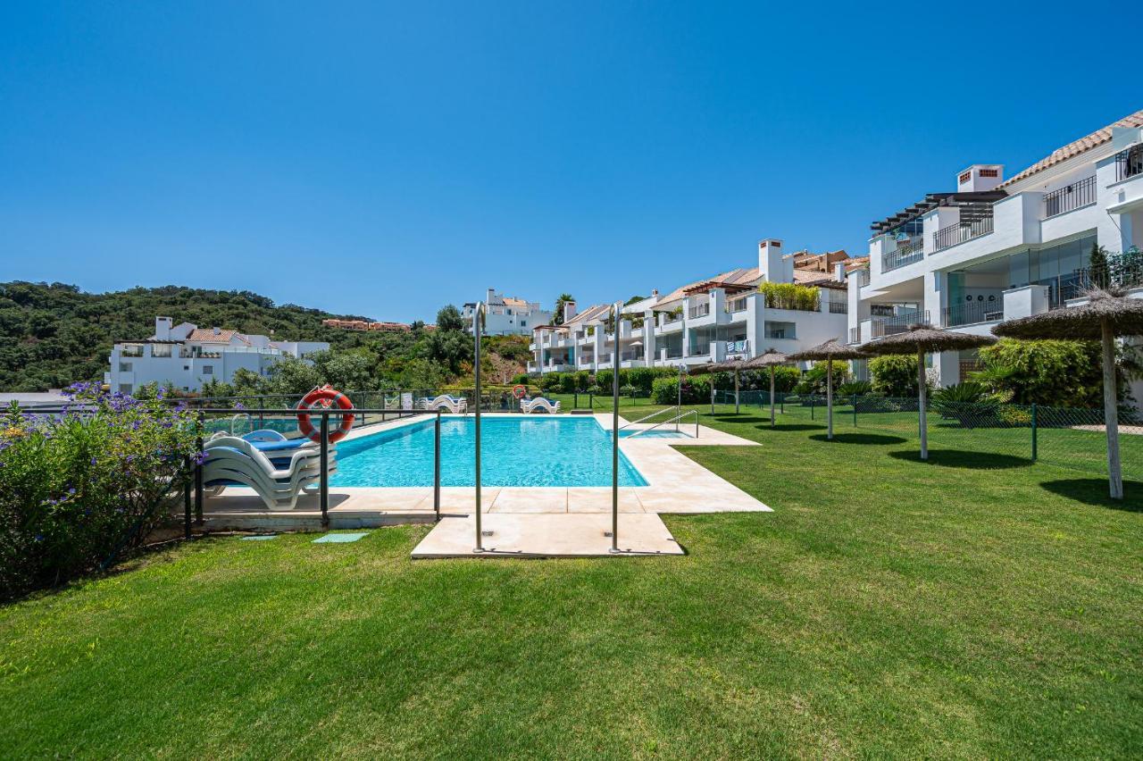 Garten Appartment In La Floresta - La Mairena Ojén Eksteriør billede